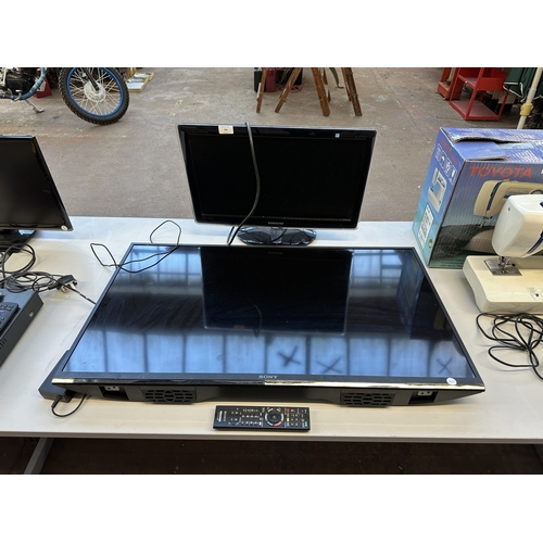 759 - Two TVs, one Sony KDL-40WE663 40