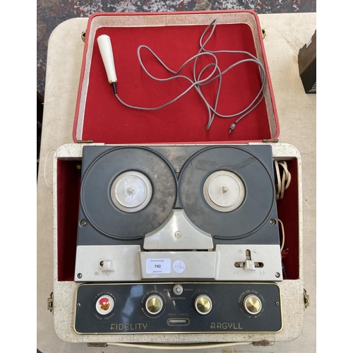 740 - A Fidelity Argyll reel to reel tape recorder