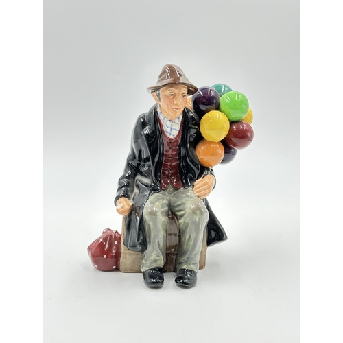 532 - A Royal Doulton The Balloon Man figurine - HN1954