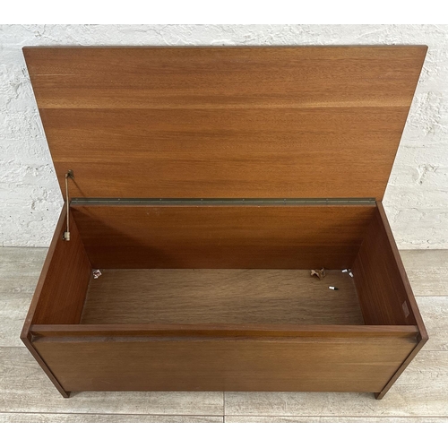 304 - A mid 20th century teak blanket box - approx. 40cm high x 92cm wide x 43cm deep