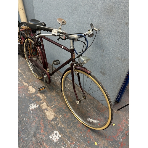 1214 - A vintage Raleigh Courier men's bike