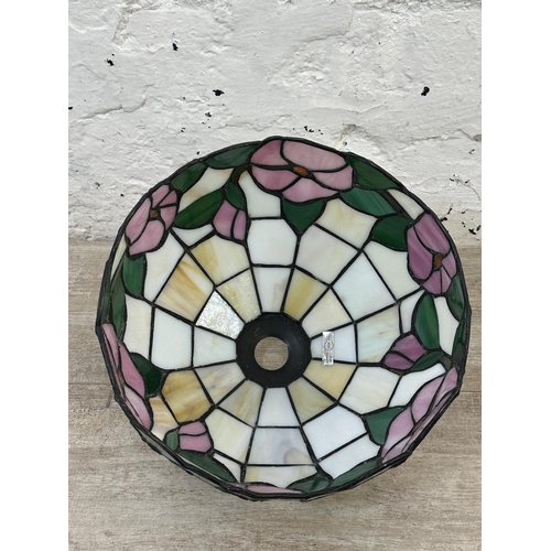 232 - A Tiffany style stained glass lamp shade - approx. 25cm diameter