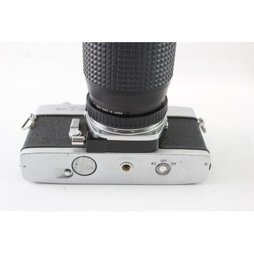 39 - A Minolta SR-T101 35mm SLR camera fitted with Bell & Howell 1:4.5 80-205mm macro zoom lens