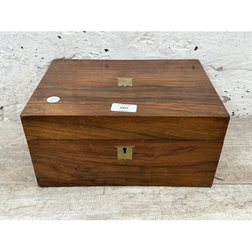 Lot 1055      