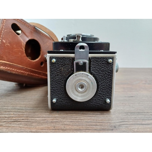 A cased late 1930s Franke & Heidecke Rolleiflex Automat Model 2