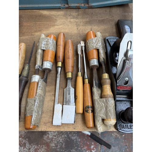 A collection of mainly Marples woodworking tools to include chisels ...