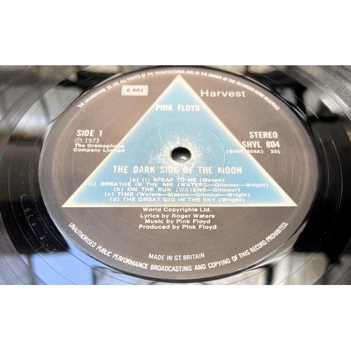 151 - Pink Floyd 'Dark Side Of The Moon' 12-inch vinyl record original first pressing 1973 album solid blu... 