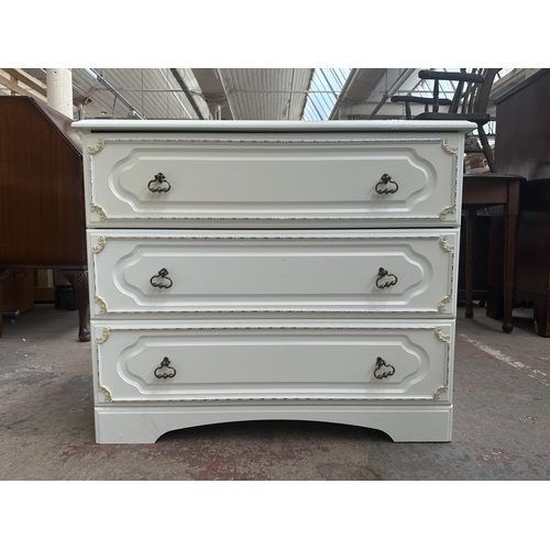 Lot 34        