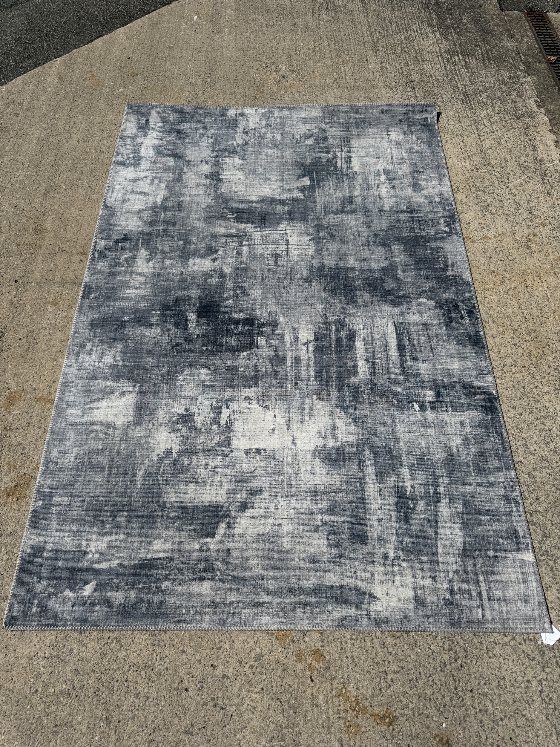A Think Rugs Rio grey polyester printed rug - approx. 230cm long x ...
