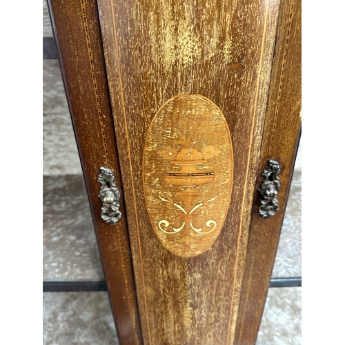 1026 - An Edwardian inlaid mahogany display cabinet - approx. 169cm high x 114cm wide x 35cm deep