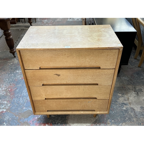 1040 - A mid 20th century Stag C Range oak chest of drawers - approx. 92cm high x 76cm wide x 46cm deep