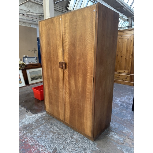 1132 - A mid 20th century Gordon Russell Limited of Broadway Worcester walnut double wardrobe - approx. 181... 