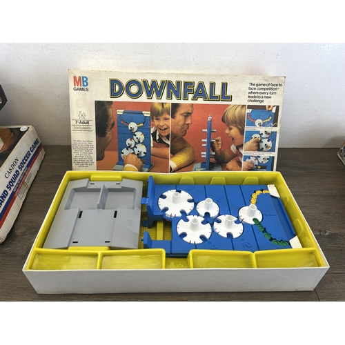 Eight boxed toys and games to include Meccano Junior A2 plastic ...
