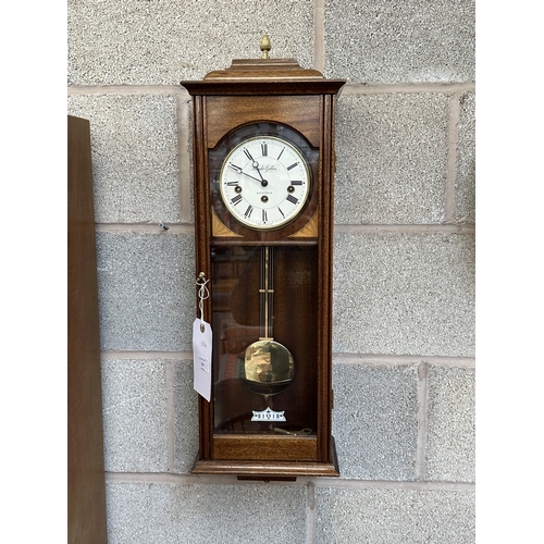Knight&Gibbins London 置き時計 高さ２６センチ A Knight & Gibbins of London mahogany cased wall clock with