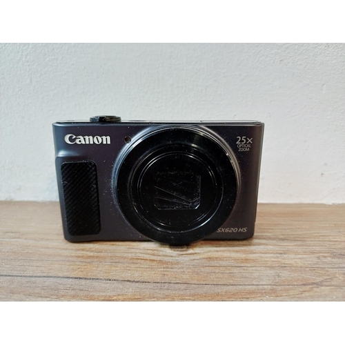 183 - A Canon PowerShot SX620 HS 20.2mp BSI-CMOS sensor compact digital camera with battery