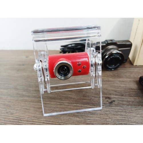 192 - Nine digital cameras to include Samsung Gear 360 SM-C200  360°, boxed Crosstour CT7000 1080P Full HD... 