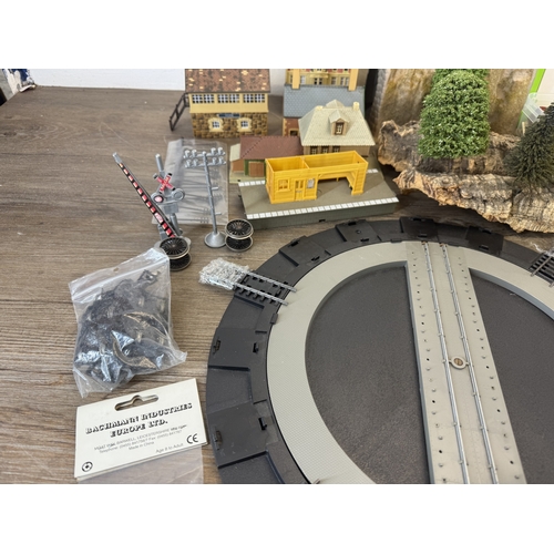 62 - A collection of model railway accessories to include Inter-City 125 N gauge engine and coach, Flying... 