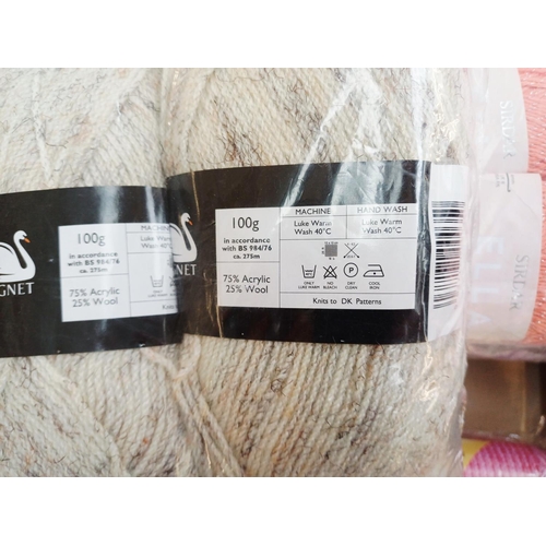 346 - A large quantity of knitting yarn to include Airedale Aran 25% wool, Rousemoor 25% wool, Sheena Anne... 
