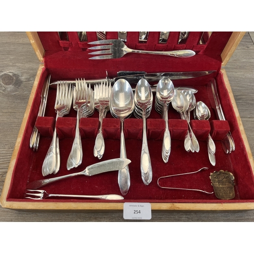 254 - A mid 20th century Community Plate canteen of cutlery