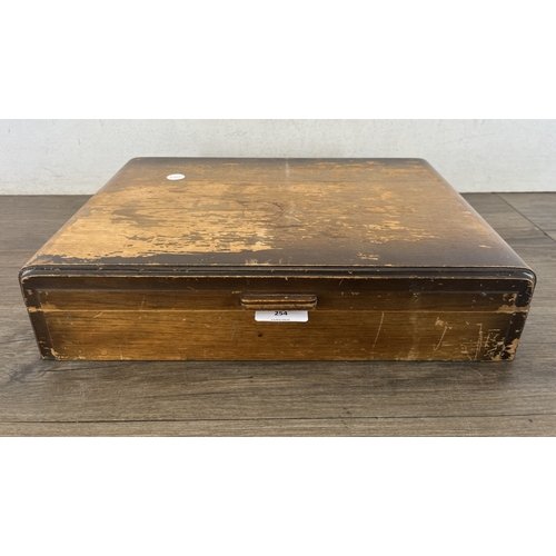 254 - A mid 20th century Community Plate canteen of cutlery