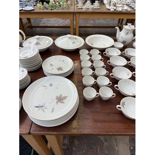 217 - A collection of Royal Doulton Tumbling Leaves dinnerware