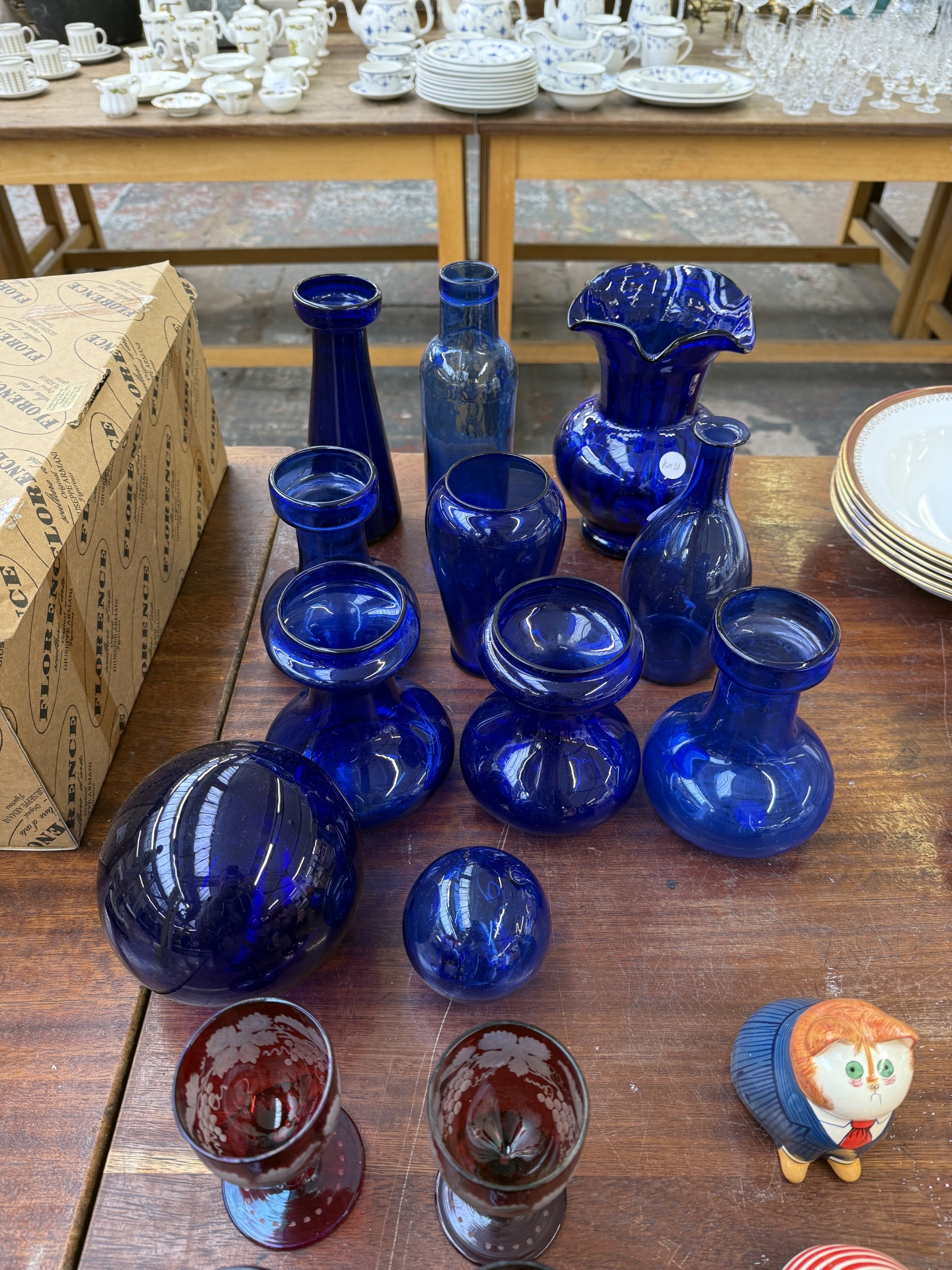 A collection of mid to late 20th-century Rye Pottery [David Sharp (1932 ...