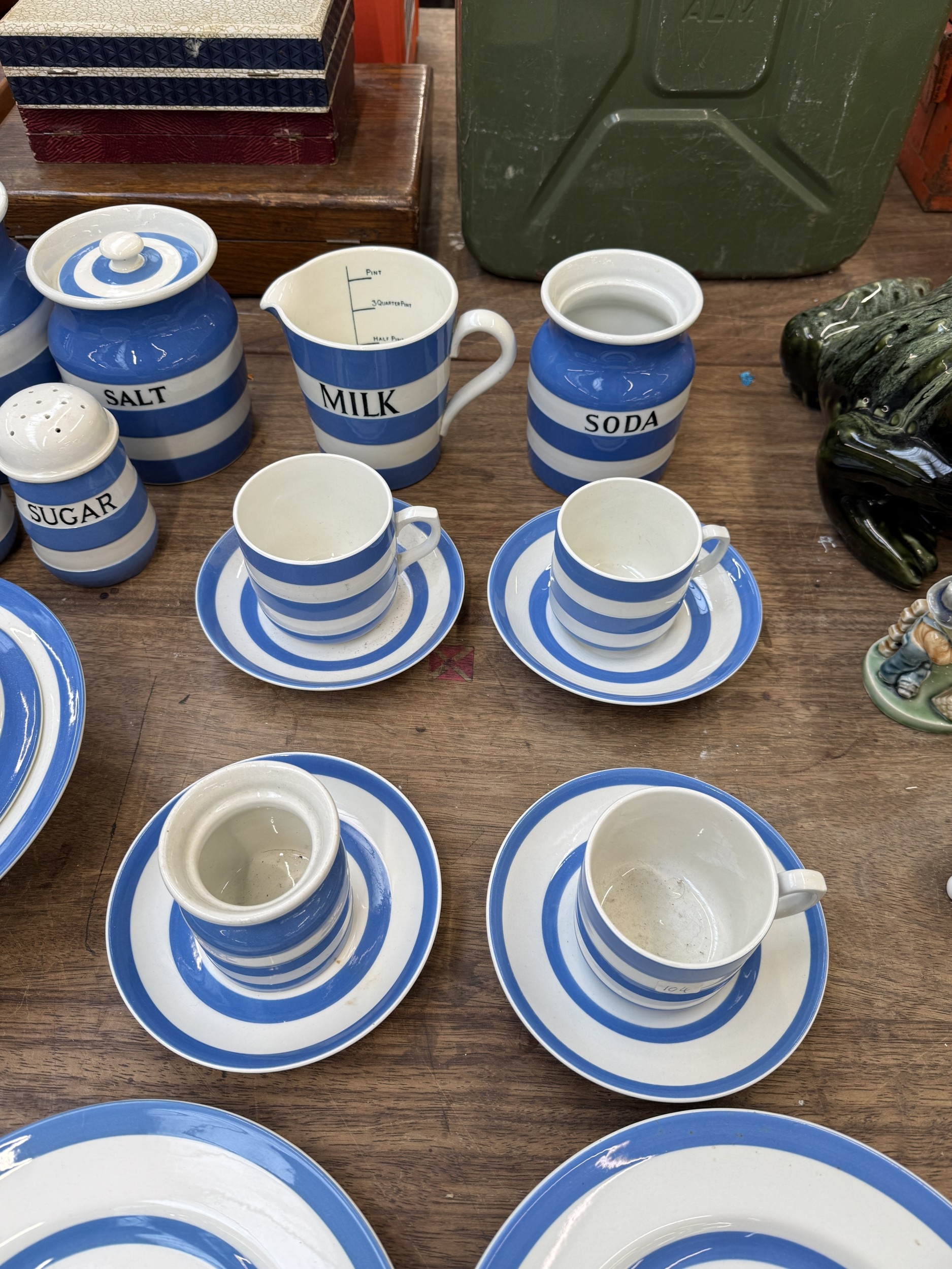A collection of mid-20th century T.G. Green & Co. Ltd. hand-banded ...