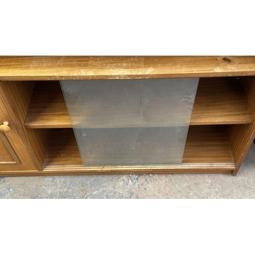 13C - A mid 20th century Stateroom by Stonehill teak bookcase with two glass sliding doors - approx. 83cm ... 