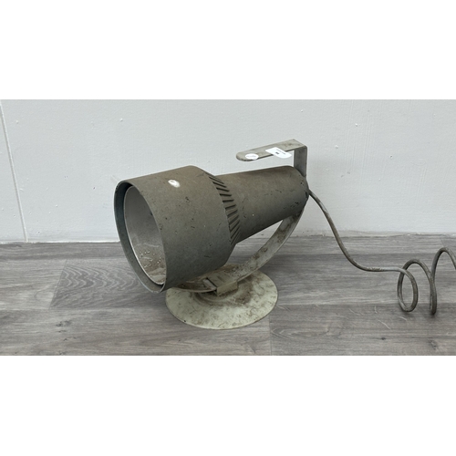 94 - A mid 20th century Philips health lamp - approx. 23cm high x 27cm deep