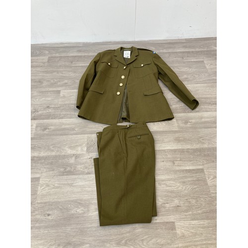 342 - A mid/late 20th century British Army No.2 Scots Guards dress uniform comprising jacket and trousers ... 