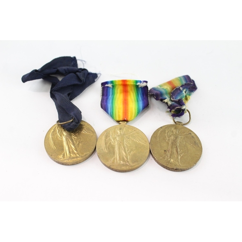 2220 - Three WWI Victory medals presented 24098 Pte. S. Riley Leic. R., 35855 Pte. F. W. Hodgson Durh. L.I.... 