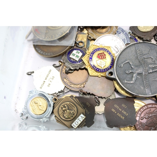 2249 - Mixed Sporting Medals &  Medallions Inc 1966 World Cup, WW2 Era, 1943 Dated Etc