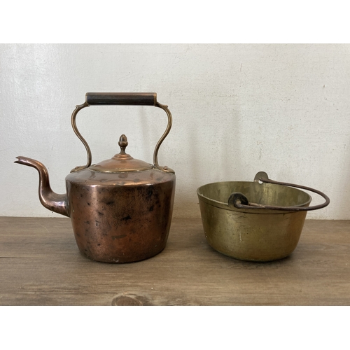 342 - Five items of late 19th century and later metalware, copper coal scuttle, copper kettle, cast iron k... 