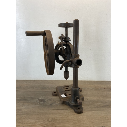 354 - An early/mid 20th century cast iron hand crank pillar drill, stamped 'Penryn, British made' - approx... 