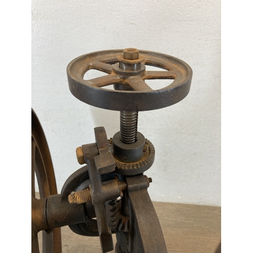 354 - An early/mid 20th century cast iron hand crank pillar drill, stamped 'Penryn, British made' - approx... 