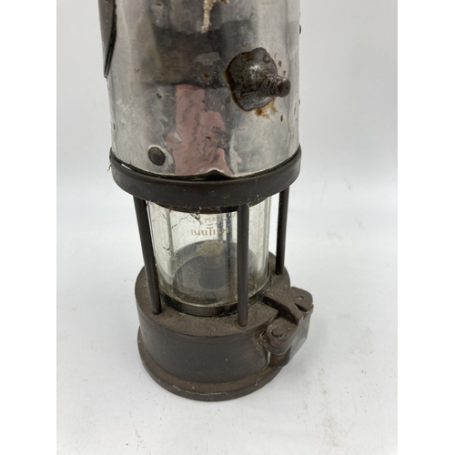 356 - A mid 20th century Protector Lamp & Lighting Co. Ltd. Type 6RS brass and steel miner's safety lamp, ... 