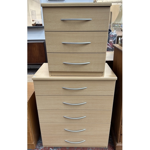 134 - A modern beech effect two piece bedroom suite comprising chest of drawers - approx. 87cm high x 72cm... 