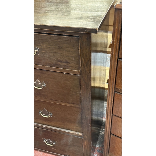 141 - A late 19th/early 20th century oak chest of drawers - approx. 95cm high x 106cm wide x 45cm deep
