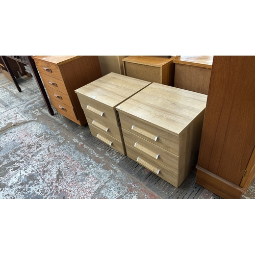 155 - A pair of modern oak effect bedside chests of drawers - approx. 50cm high x 48cm wide x 42.5cm deep