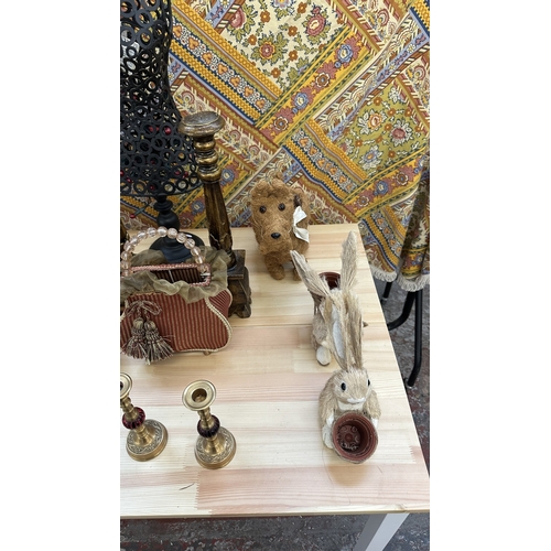 259 - Seventeen pieces of homeware to include a pair of Indian brass and red glass candlesticks, pair of 1... 