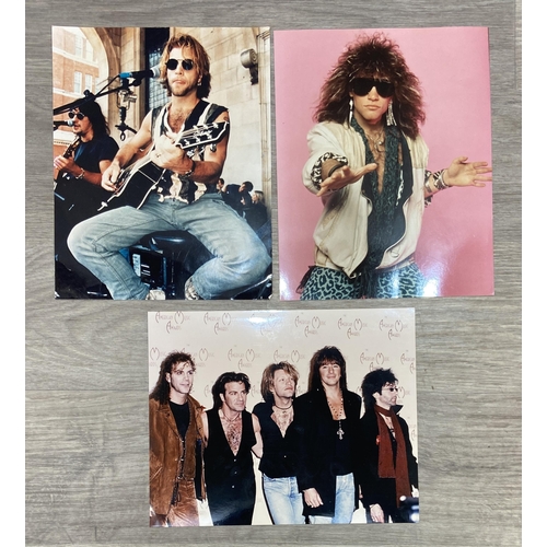 113 - A collection of Bon Jovi memorabilia, to include a backstage pass for Bon Jovi's 'New Jersey' press ... 