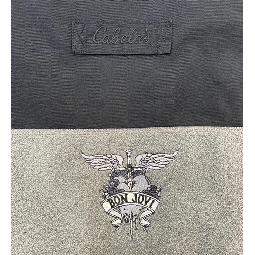 44 - A Bon Jovi Lost Highway tour crew fleece gilet by Cabela's in grey features a full-length front zipp... 