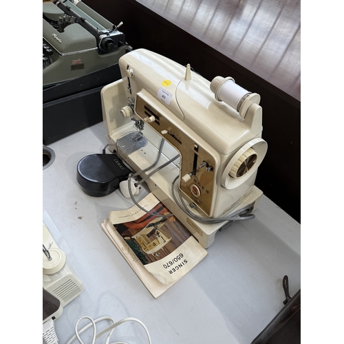 A Singer 670G Golden Panoramic electric sewing machine with foot pedal ...