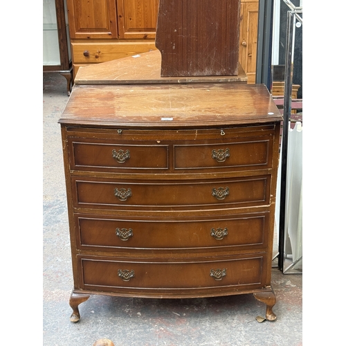 124 - A Georgian style mahogany bow fronted chest of drawers - approx. 84cm high x 77cm wide x 46cm deep