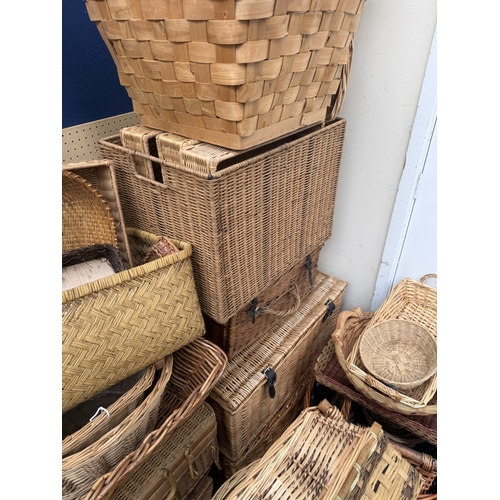 126 - Fifty-two wicker baskets