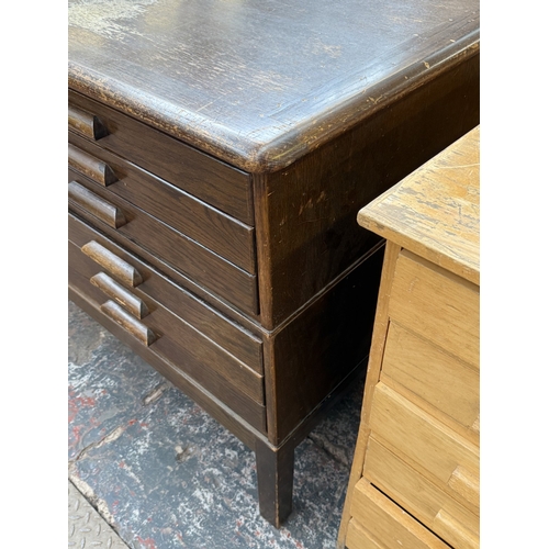 153 - A mid 20th century Abbess H303 oak six-drawer plan chest - approx. 89.5cm high x 151cm wide x 93cm d... 