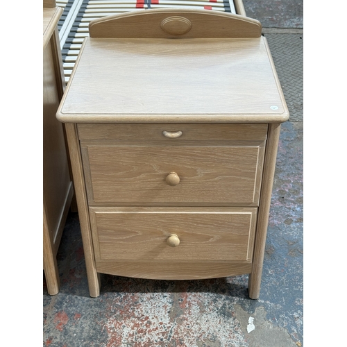 170 - Two pieces of 1990s Stag Summer Oak limed oak furniture, one chest of drawers - approx. 82cm high x ... 