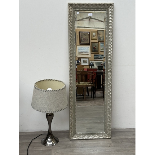 Lot 207       