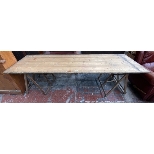 Lot 227       