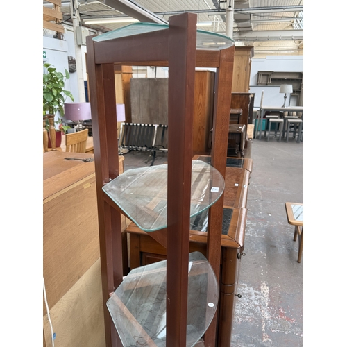 98 - A modern cherry wood and glass five tier corner shelving unit - approx. 172cm high x 58cm wide x 42c... 